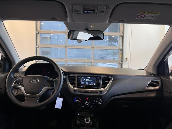 Hyundai Solaris II Рестайлинг с пробегом 2022 года, цена 1 774 000 рублей, 97425 км, седан, Автокод Объявления