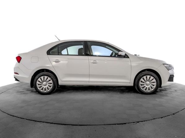 Skoda Rapid II с пробегом 2021 года, цена 1 399 000 рублей, 143273 км, лифтбек, Автокод Объявления