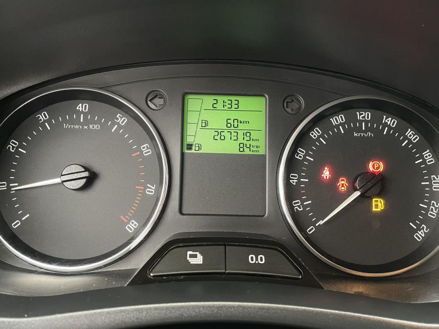 Skoda Fabia II Рестайлинг Тамбов  - изображение 14