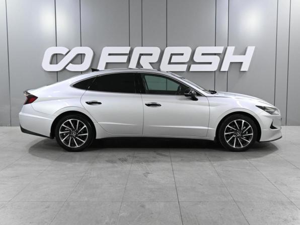 Hyundai Sonata VIII (DN8) с пробегом 2021 года, цена 2 799 000 рублей, 73098 км, седан, Автокод Объявления