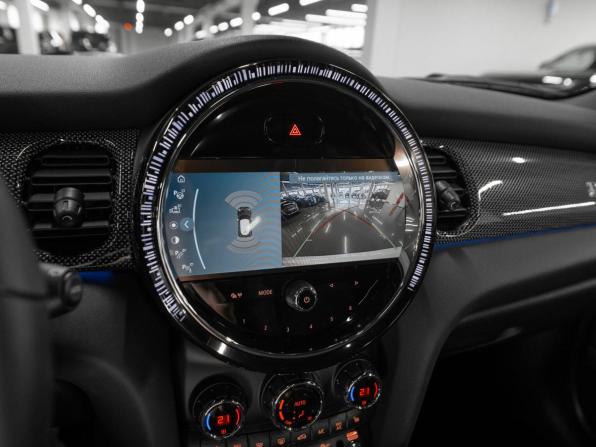 Mini Hatch III (F55/F56) Рестайлинг 2 с пробегом 2022 года, цена 3 860 000 рублей, 17160 км, хэтчбек, Автокод Объявления