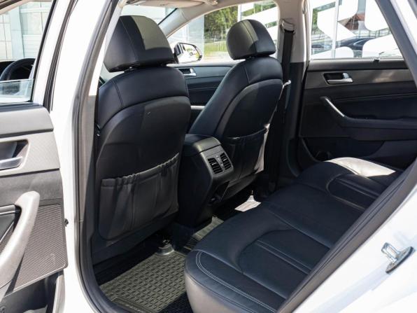 Hyundai Sonata VII (LF) Рестайлинг с пробегом 2017 года, цена 1 830 000 рублей, 150394 км, седан, Автокод Объявления