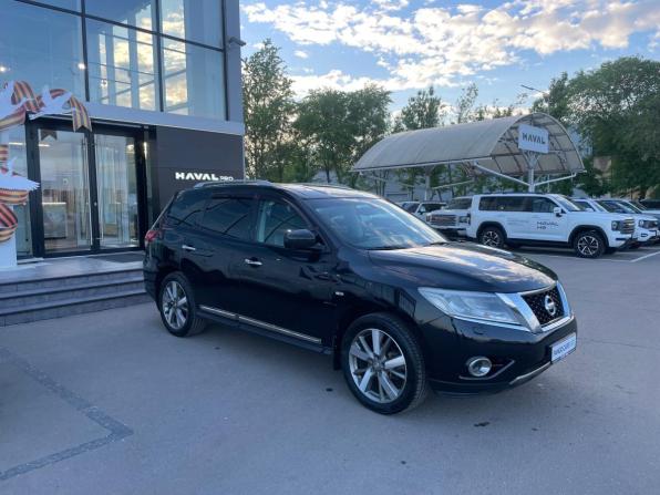 Nissan Pathfinder IV с пробегом 2014 года, цена 1 370 000 рублей, 174902 км, внедорожник, Автокод Объявления