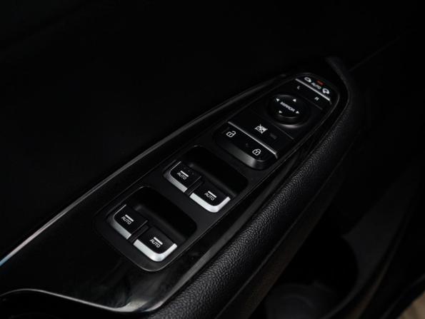 Kia Optima IV Рестайлинг с пробегом 2019 года, цена 2 277 000 рублей, 84351 км, седан, Автокод Объявления