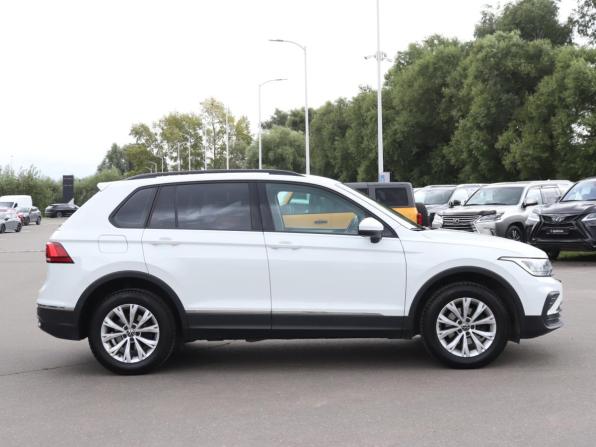 Volkswagen Tiguan II Рестайлинг с пробегом 2022 года, цена 2 840 000 рублей, 33019 км, внедорожник, Автокод Объявления