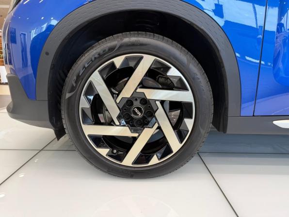 Mini Countryman III с пробегом 2024 года, цена 5 490 000 рублей, 8101 км, внедорожник, Автокод Объявления
