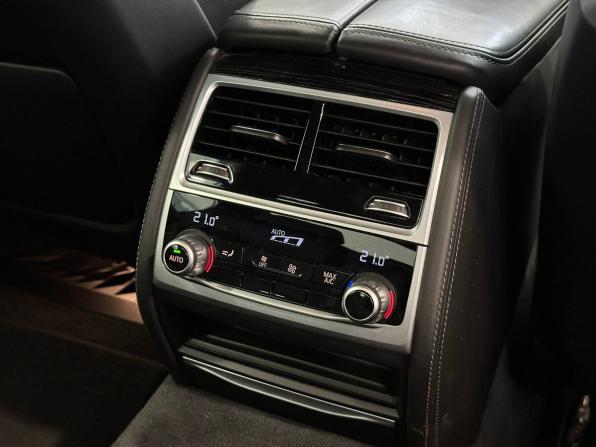 BMW 7 серии VI (G11/G12) Рестайлинг с пробегом 2020 года, цена 5 497 000 рублей, 138130 км, седан, Автокод Объявления