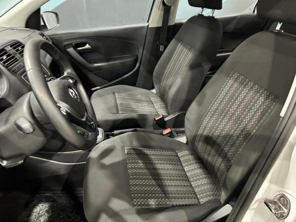 Volkswagen Polo V Рестайлинг с пробегом 2020 года, цена 1 177 000 рублей, 59500 км, седан, Автокод Объявления
