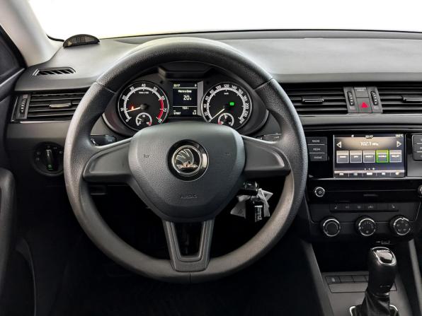 Skoda Octavia III (A7) Рестайлинг с пробегом 2019 года, цена 1 750 000 рублей, 97886 км, лифтбек, Автокод Объявления