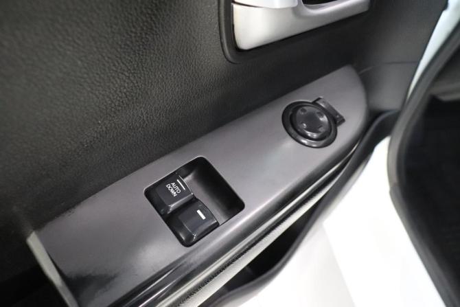Kia Rio III Рестайлинг с пробегом 2015 года, цена 649 000 рублей, 318218 км, седан, Автокод Объявления