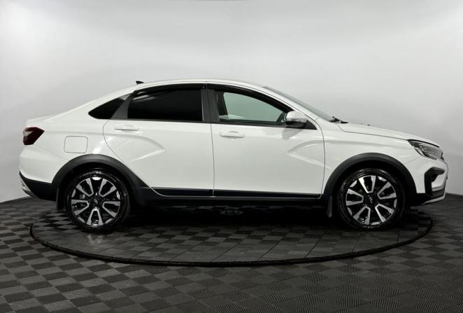 Lada (ВАЗ) Vesta I Рестайлинг (NG) с пробегом 2023 года, цена 1 250 000 рублей, 59116 км, седан, Автокод Объявления