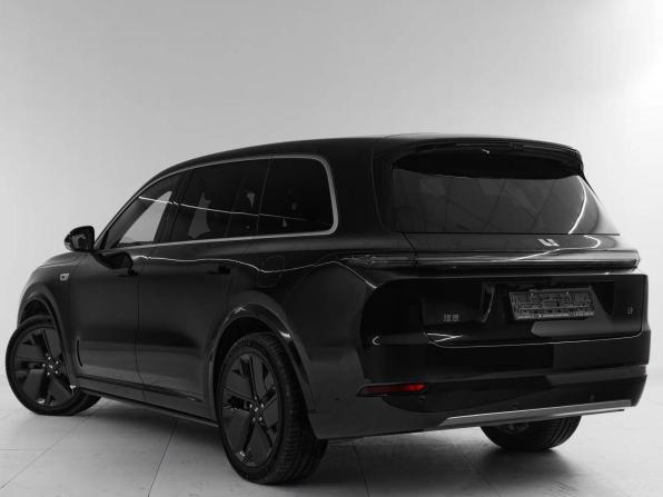 Li Auto (Lixiang) L9 I Рестайлинг с пробегом 2025 года, цена 8 999 000 рублей, 75 км, внедорожник, Автокод Объявления