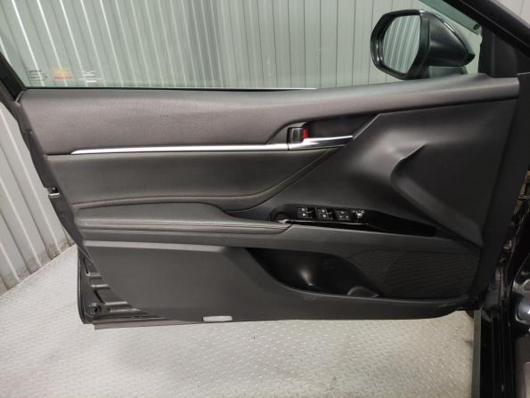 Toyota Camry VIII (XV70) с пробегом 2019 года, цена 2 450 000 рублей, 116015 км, седан, Автокод Объявления