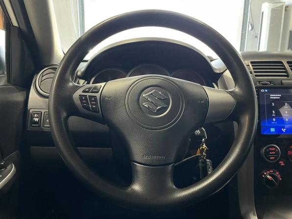 Suzuki Grand Vitara II Рестайлинг с пробегом 2010 года, цена 955 000 рублей, 165229 км, внедорожник, Автокод Объявления
