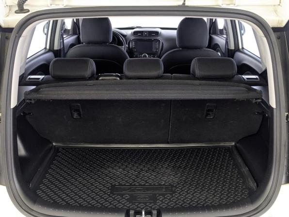 Kia Soul II Рестайлинг с пробегом 2019 года, цена 1 750 000 рублей, 58426 км, хэтчбек, Автокод Объявления