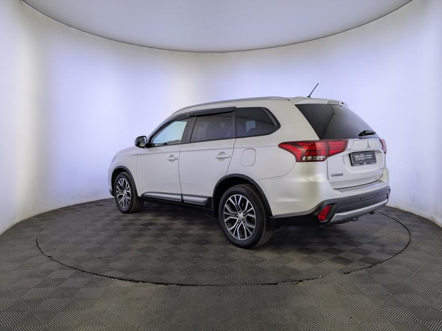 Mitsubishi Outlander III Рестайлинг 2 Москва  - изображение 7