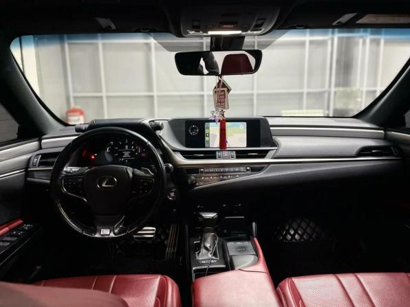 Lexus ES VII с пробегом 2020 года, цена 3 597 000 рублей, 154000 км, седан, Автокод Объявления