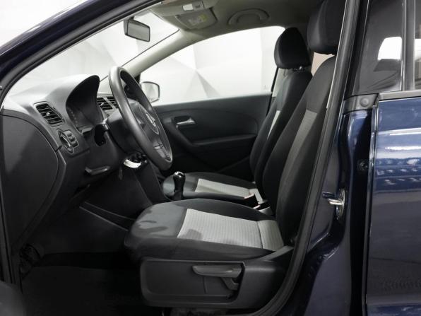 Volkswagen Polo V с пробегом 2014 года, цена 844 000 рублей, 62000 км, седан, Автокод Объявления