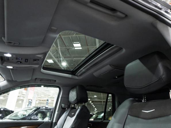 Cadillac Escalade IV с пробегом 2016 года, цена 3 649 989 рублей, 165142 км, внедорожник, Автокод Объявления