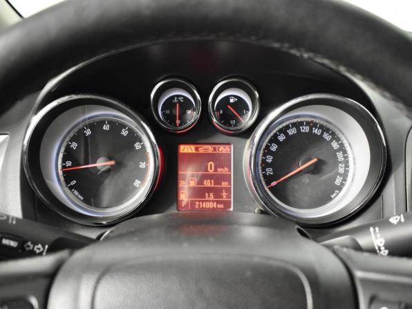 Opel Astra J Рестайлинг с пробегом 2013 года, цена 723 200 рублей, 214004 км, седан, Автокод Объявления