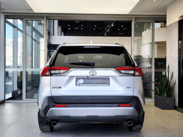 Toyota RAV4 V (XA50) с пробегом 2021 года, цена 2 825 000 рублей, 142059 км, внедорожник, Автокод Объявления