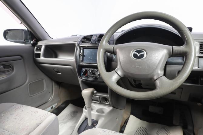 Mazda Demio I (DW) с пробегом 2000 года, цена 349 000 рублей, 243200 км, хэтчбек, Автокод Объявления
