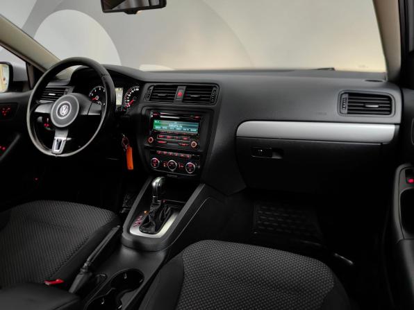 Volkswagen Jetta VI с пробегом 2012 года, цена 799 000 рублей, 199500 км, седан, Автокод Объявления