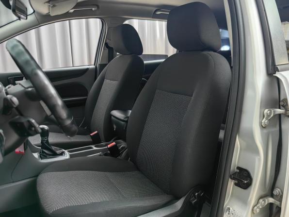 Ford Focus II Рестайлинг с пробегом 2010 года, цена 460 000 рублей, 179867 км, универсал, Автокод Объявления