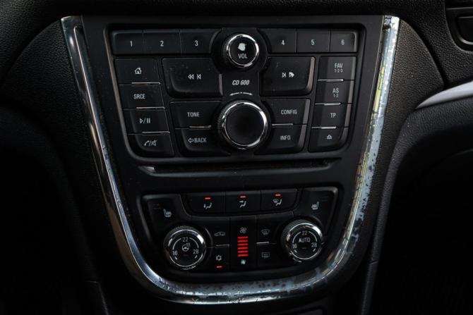 Opel Mokka I с пробегом 2013 года, цена 1 150 000 рублей, 176862 км, внедорожник, Автокод Объявления