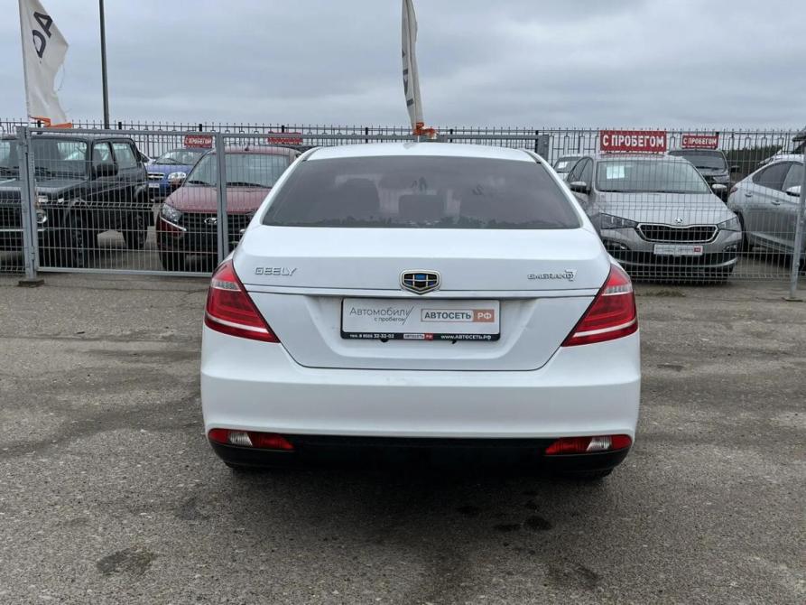 Geely Emgrand EC7 Буинск  - изображение 16