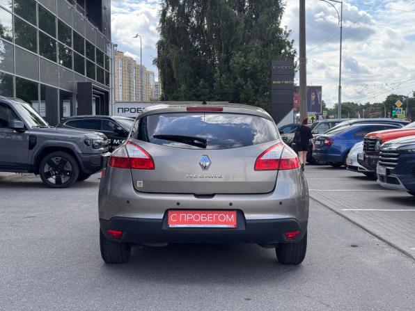 Renault Megane III с пробегом 2012 года, цена 699 000 рублей, 107000 км, хэтчбек, Автокод Объявления