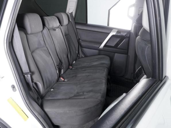 Toyota Land Cruiser Prado 150 Series с пробегом 2012 года, цена 2 380 000 рублей, 392185 км, внедорожник, Автокод Объявления