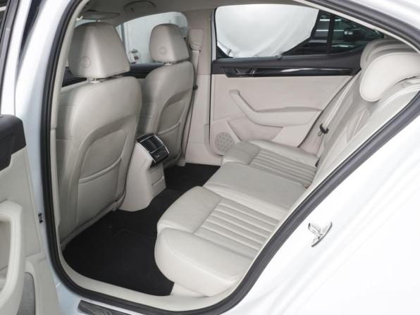 Skoda Superb III с пробегом 2015 года, цена 1 730 000 рублей, 260452 км, лифтбек, Автокод Объявления