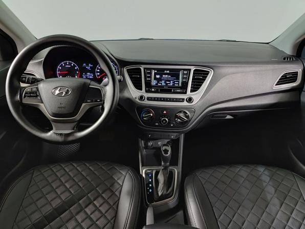 Hyundai Solaris II с пробегом 2019 года, цена 1 436 000 рублей, 121000 км, седан, Автокод Объявления