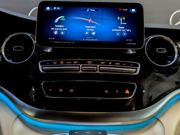 Mercedes-Benz V-Класс III (W447) Рестайлинг с пробегом 2022 года, цена 10 175 000 рублей, 31090 км, минивэн, Автокод Объявления