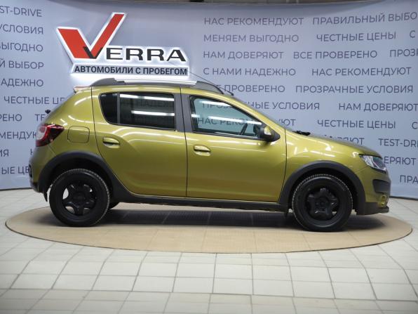 Renault Sandero II с пробегом 2016 года, цена 810 000 рублей, 99212 км, хэтчбек, Автокод Объявления