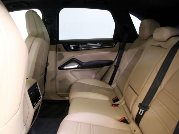 Porsche Cayenne III с пробегом 2018 года, цена 9 850 000 рублей, 33825 км, внедорожник, Автокод Объявления