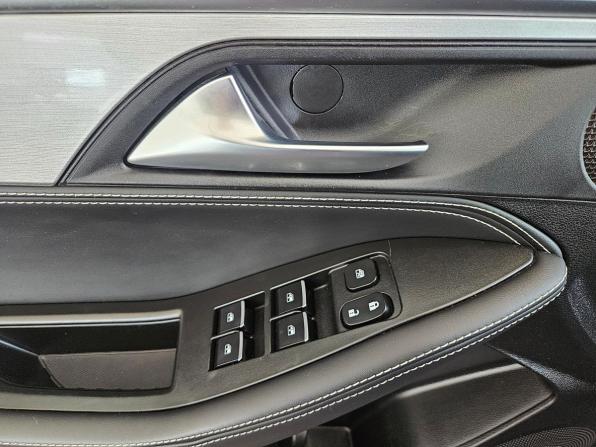 JAC J7 I с пробегом 2023 года, цена 1 265 000 рублей, 84107 км, хэтчбек, Автокод Объявления