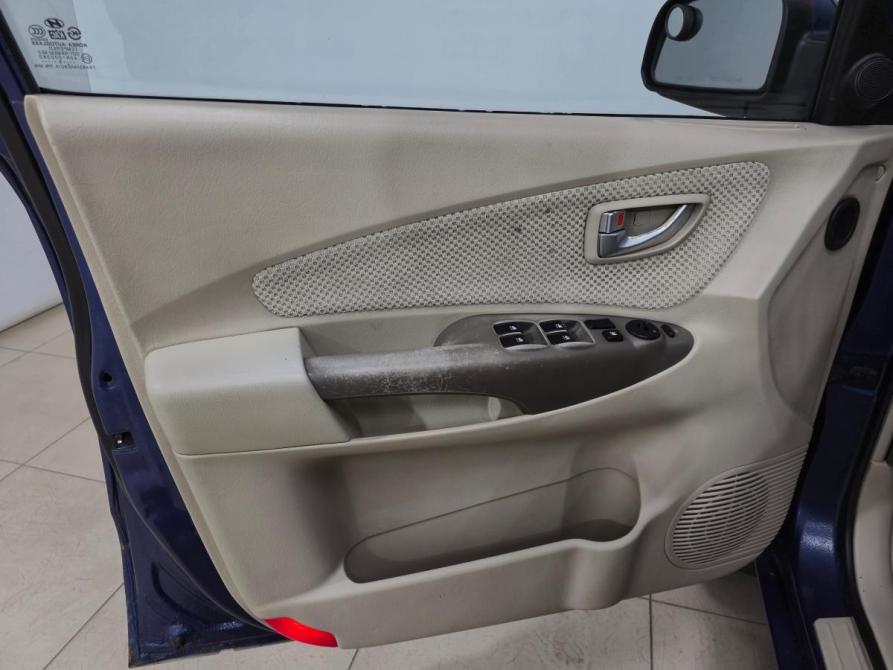 Hyundai Tucson I Альметьевск  - изображение 9