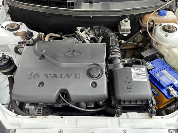 Lada (ВАЗ) Priora I с пробегом 2010 года, цена 245 440 рублей, 303271 км, хэтчбек, Автокод Объявления