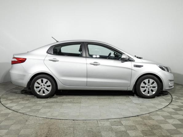 Kia Rio III Рестайлинг с пробегом 2015 года, цена 999 777 рублей, 121000 км, седан, Автокод Объявления