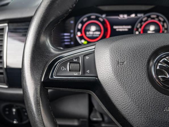 Skoda Kodiaq I с пробегом 2019 года, цена 2 340 000 рублей, 186316 км, внедорожник, Автокод Объявления