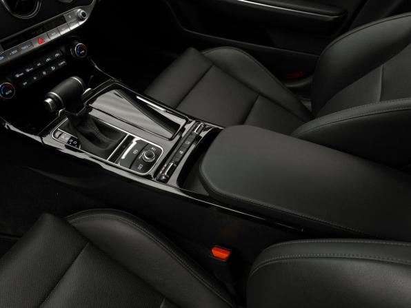 Kia Stinger I с пробегом 2019 года, цена 2 850 000 рублей, 10254 км, лифтбек, Автокод Объявления