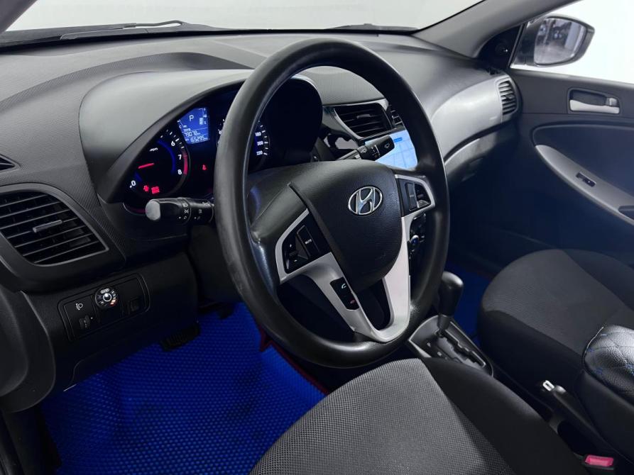 Hyundai Solaris I Ростов-на-Дону  - изображение 9