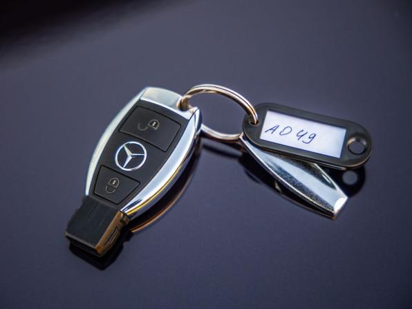 Mercedes-Benz A-Класс III (W176) с пробегом 2015 года, цена 1 348 000 рублей, 172484 км, хэтчбек, Автокод Объявления