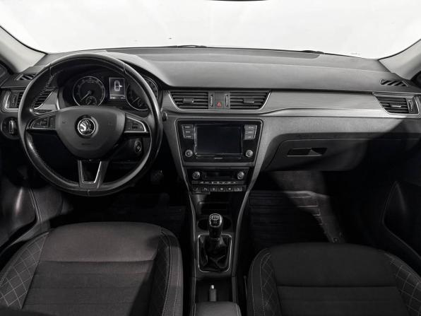Skoda Rapid I Рестайлинг с пробегом 2019 года, цена 1 097 860 рублей, 107985 км, лифтбек, Автокод Объявления
