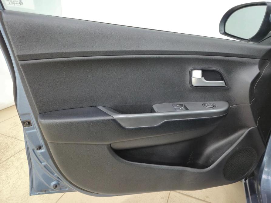 Kia Rio III Альметьевск  - изображение 9