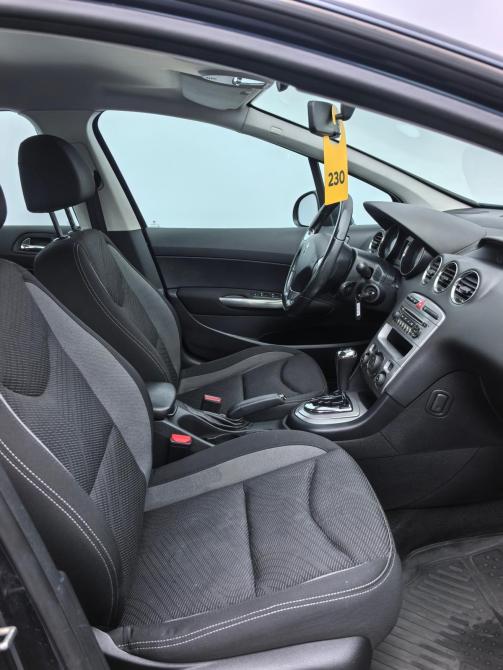 Peugeot 408 I Санкт-Петербург  - изображение 21