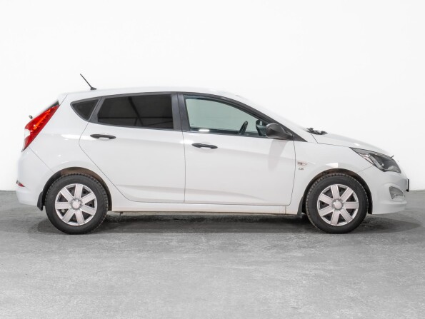 Hyundai Solaris I Рестайлинг с пробегом 2014 года, цена 929 000 рублей, 132809 км, хэтчбек, Автокод Объявления