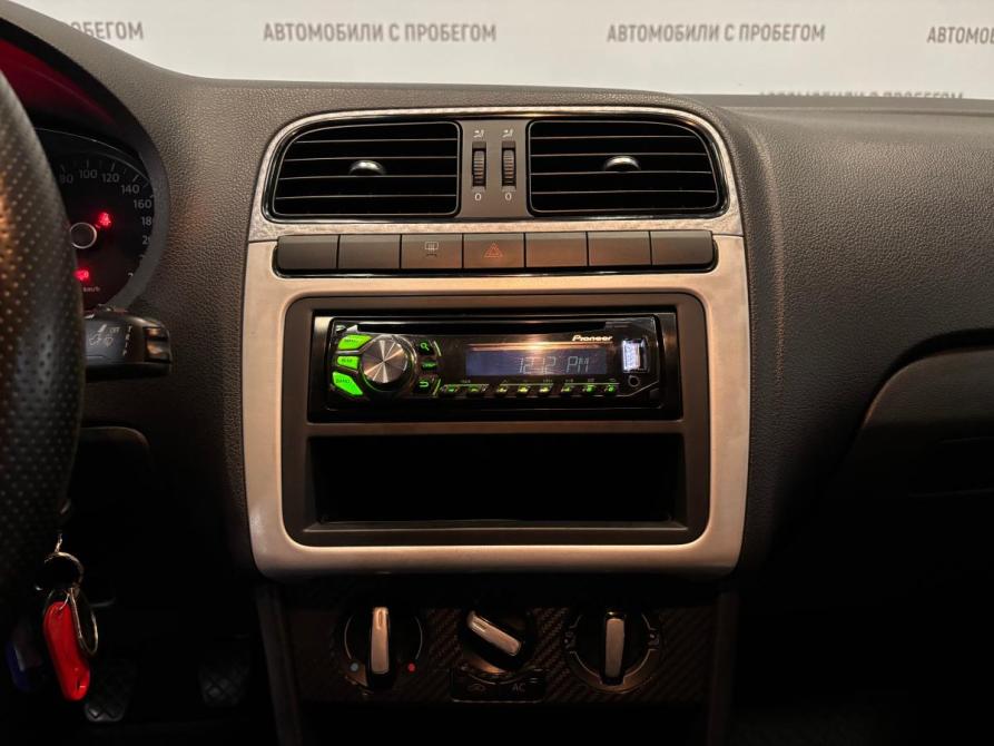 Volkswagen Polo V Санкт-Петербург  - изображение 16